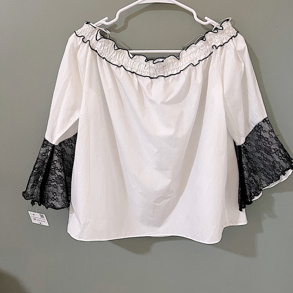 Zara Basic Collection Women Off Shoulder Blouse Whiteblack Medium Lace Bell Cuff